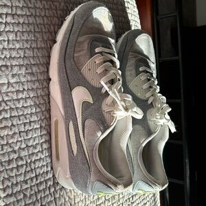 Men’s Nik Air Max